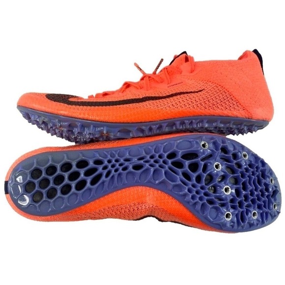 Athletic_Shoes